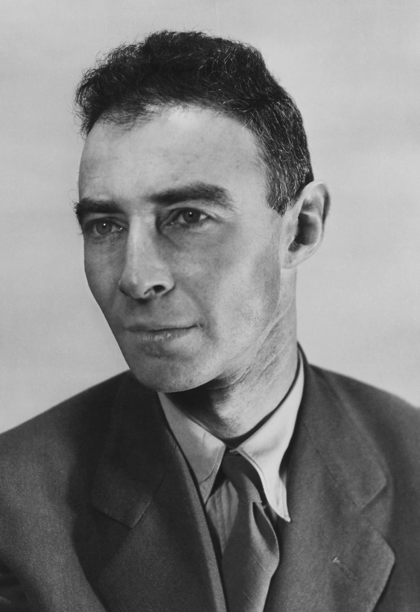 Robert Openhajmer u Los Alamosu 1944. godine.